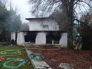 Brand in bijgebouw achteraan woning in Overijse waar verbouwingswerken aan de gang waren 