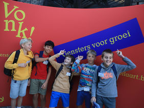 Tienerschool Vonk! maakt flitsende start in het gemeenschapscentrum