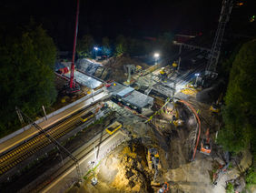 Fietstunnel in een weekend onder treinsporen in Groenendaal 'geschoven'