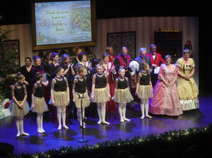 'Kerst bij kaarslicht' bracht menigeen in onvervalste kerststemming