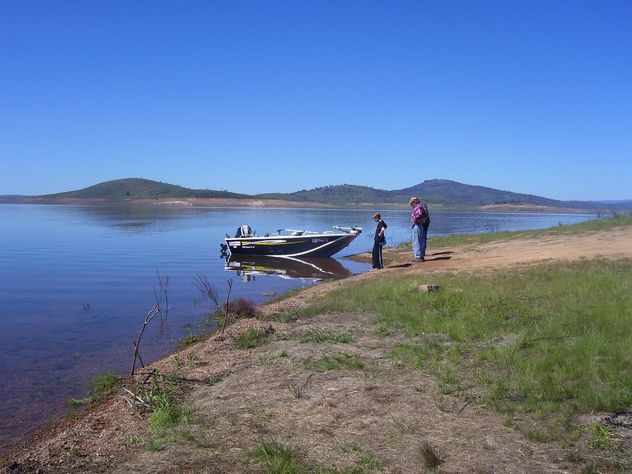 HOME Lake Eucumbene