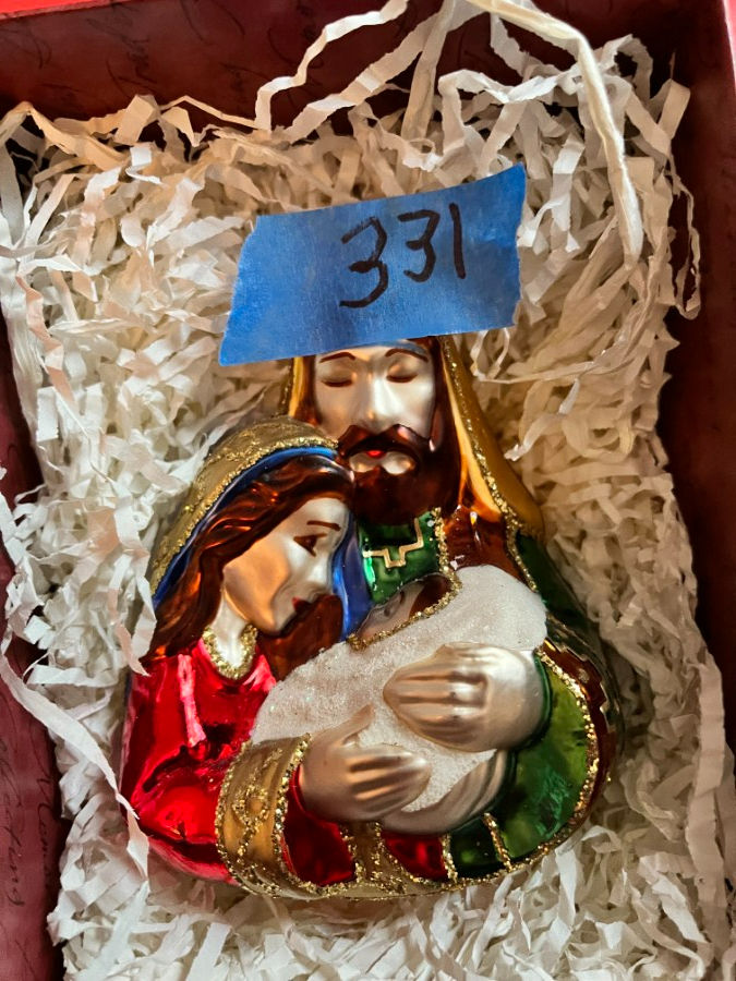 Thumbnail: Hallmark Keepsakes Crown Reflections    Holy Family