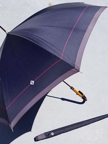 G8完成時記念品の傘