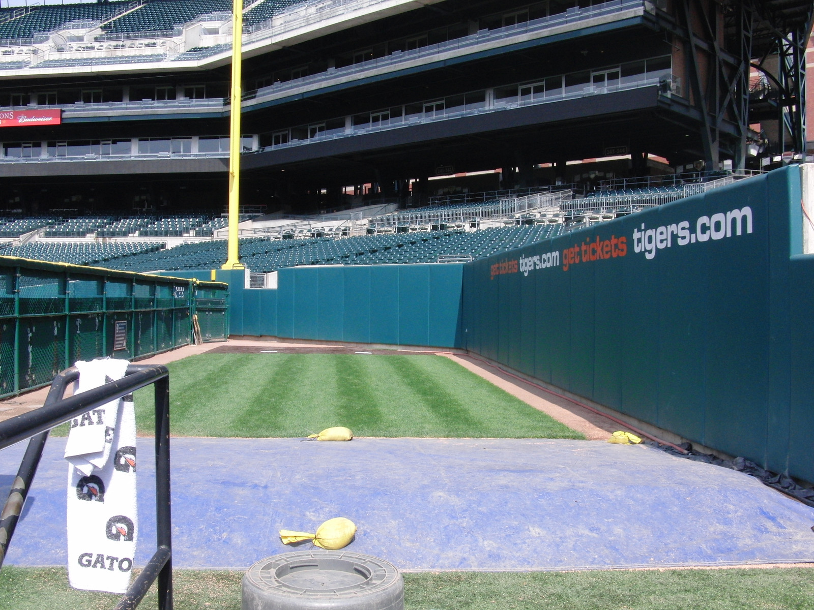 MLB Outfield Pads Baseball Softball