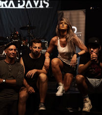 Aura Davis Band