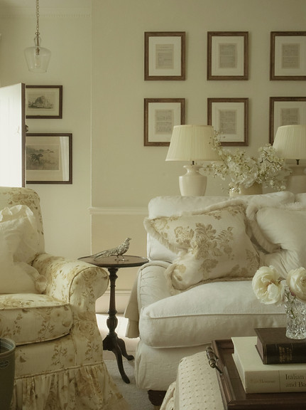 Flora Cottage Living Room
