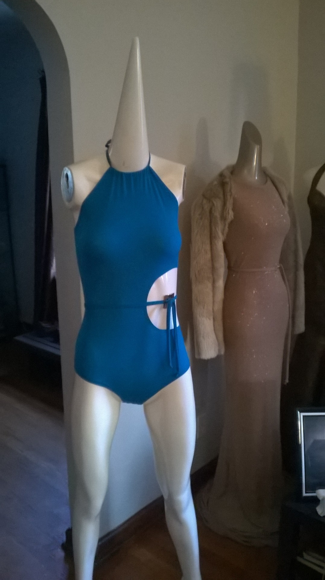 ELECTRIC BLUE SWIMSUIT W/HOLE OPENING AND BELT CLAMP
