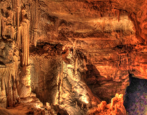 texas-natural-bridge-caverns-big-cave-formations.jpg