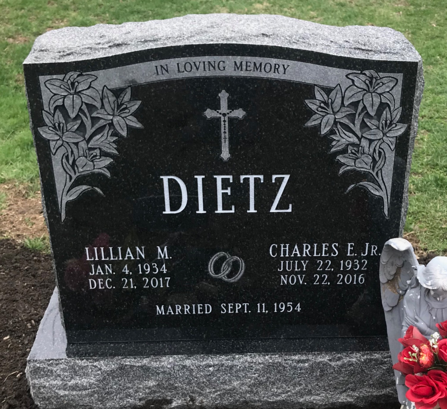 Double Grave Monuments Mysite