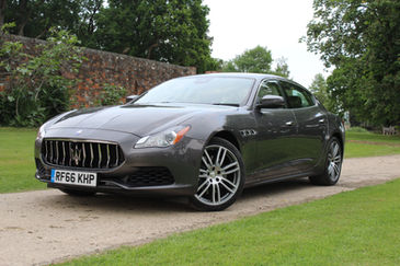 2017 Maserati Quattroporte S Review