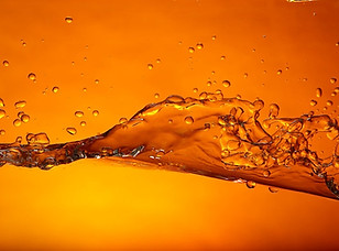 Inhibidor de incrustación alto en polÃmeros dispersantes bajo en fosfato