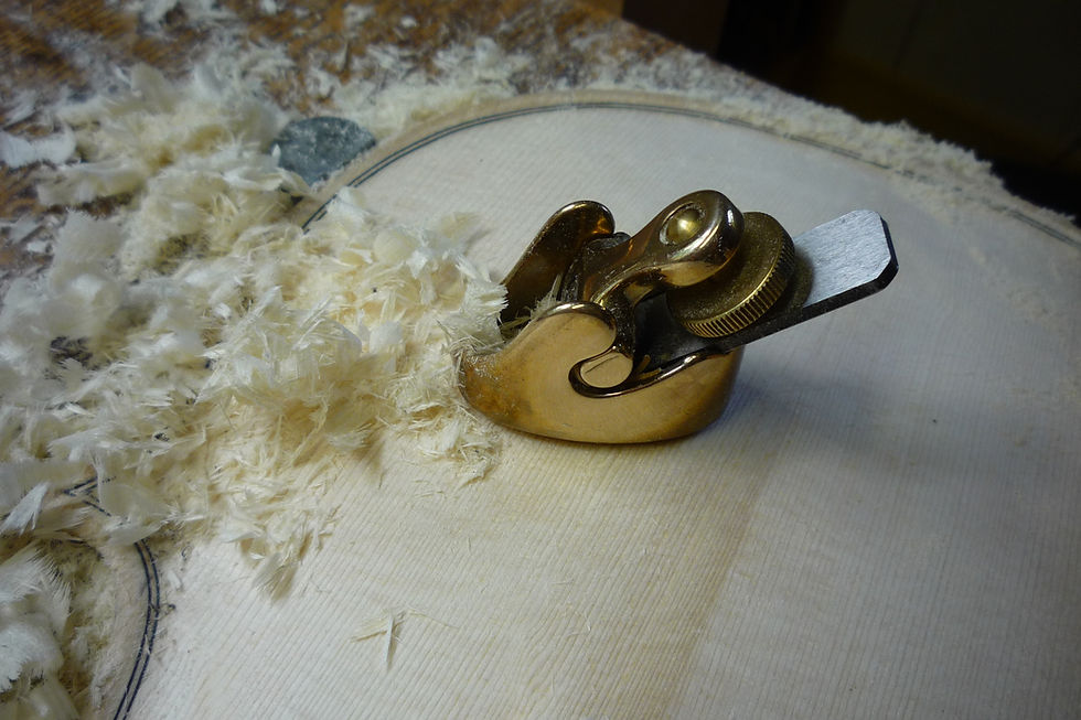 violin in the making 030