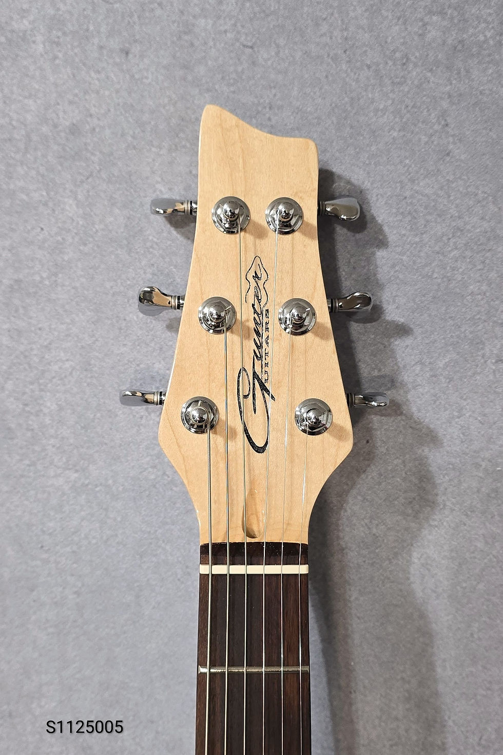 Thumbnail: Maple Burst Traveler