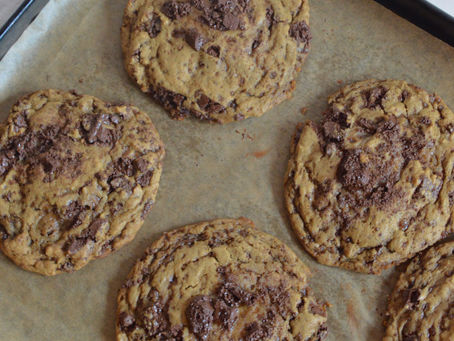 Classic Chocolate Chip Cookies | Vegan
