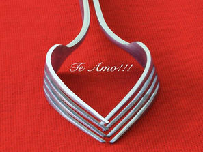 ЯК ВЛАШТОВАНА ЖІНКА