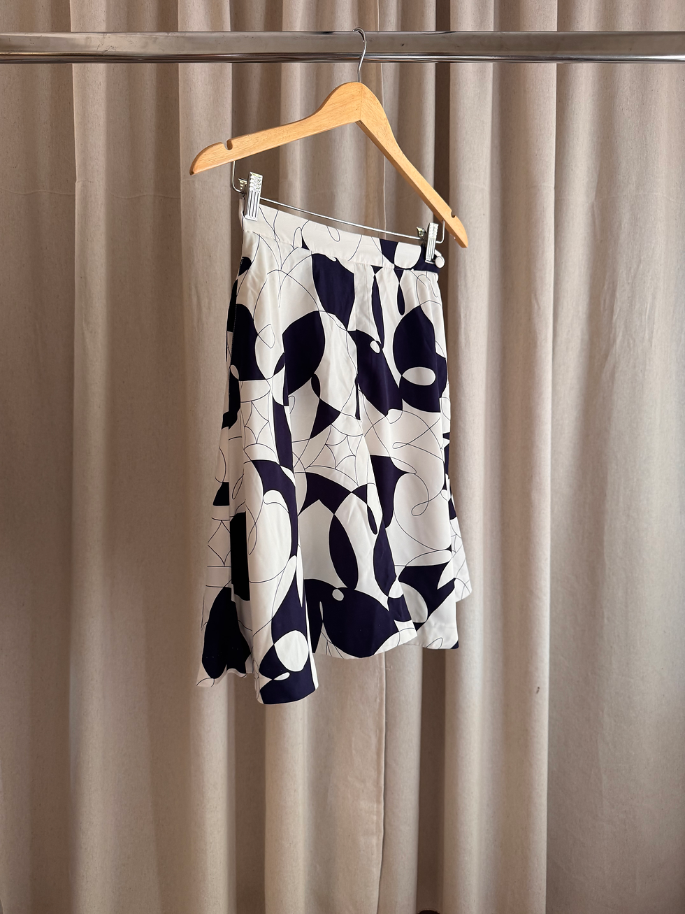 תמונה ממוזערת: מכנסי בד מתרחבים