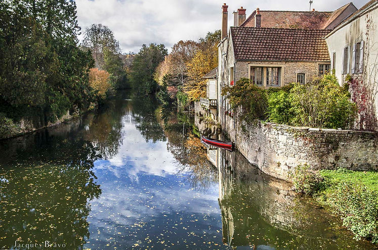 Noyers-sur-Serein.--8-4.jpg