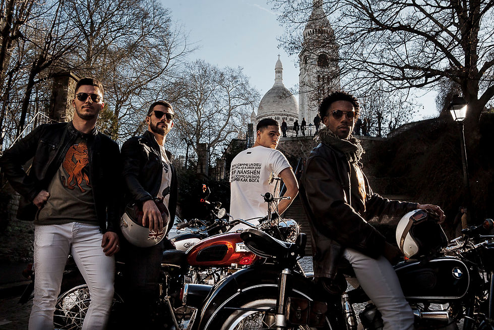 Motards à Montmartre