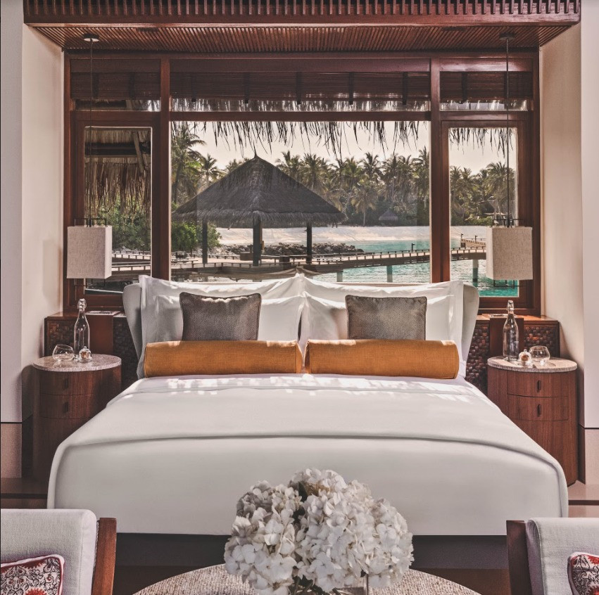 One and only reethi rah Water Villa with Pool