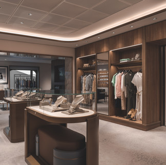 Luminara - The Ritz-Carlton Yacht Collection experiences The Marina boutique