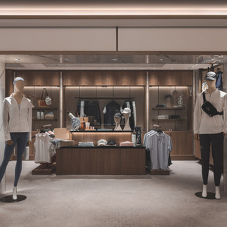 Luminara - The Ritz-Carlton Yacht Collection experiences The Marina boutique