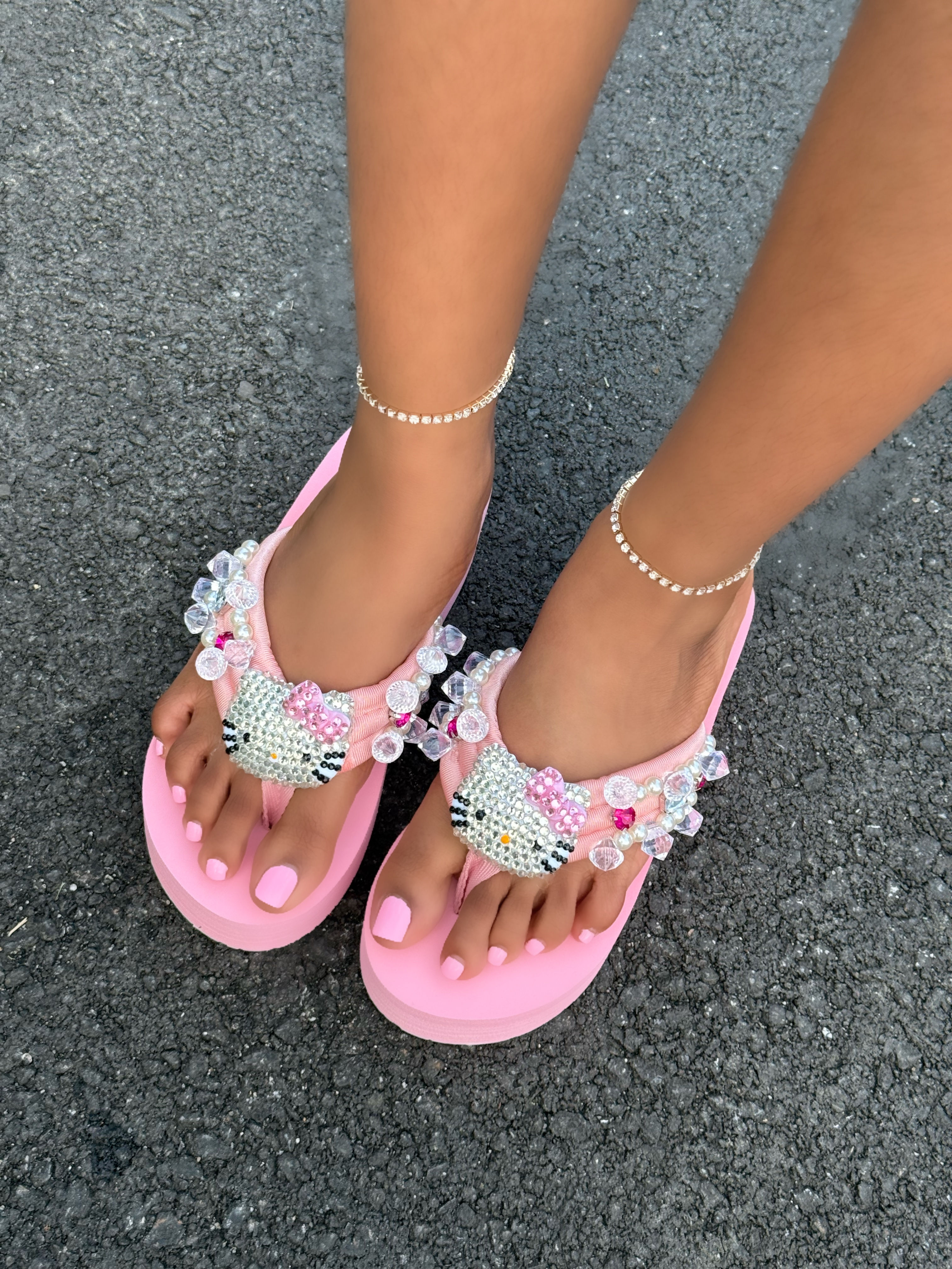 HELLO KITTY FETISH