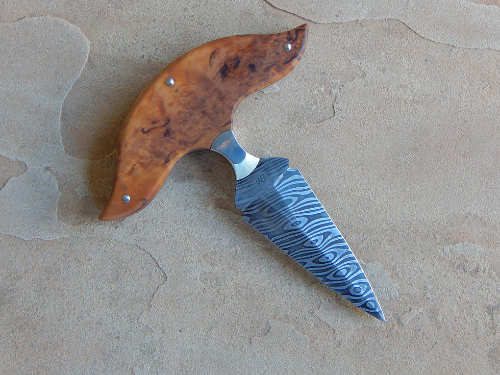Thumbnail: Pattern-Welded Push Dagger
