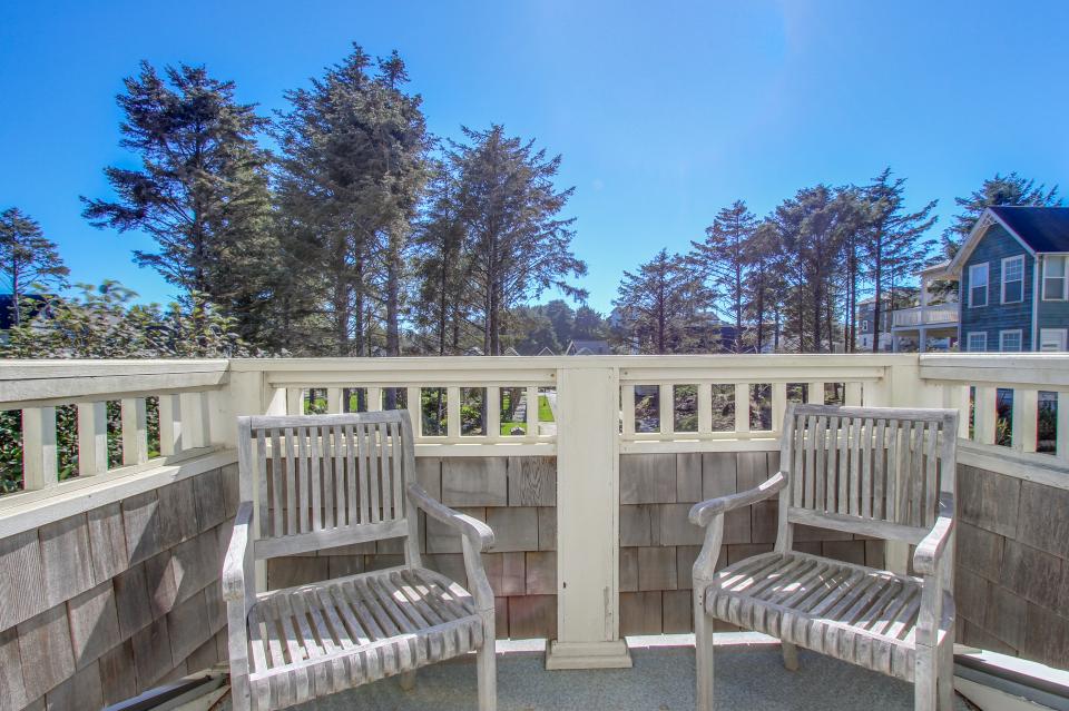 Olivia Beach Lincoln City, Oregon New Beach Home Listings