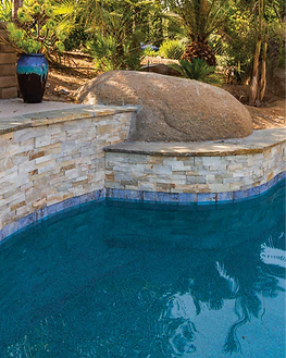 R__Quartzite Classic Ledgerstone.png