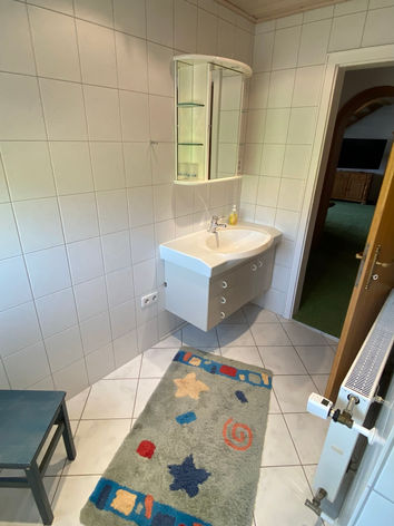 Bad mit Dusche