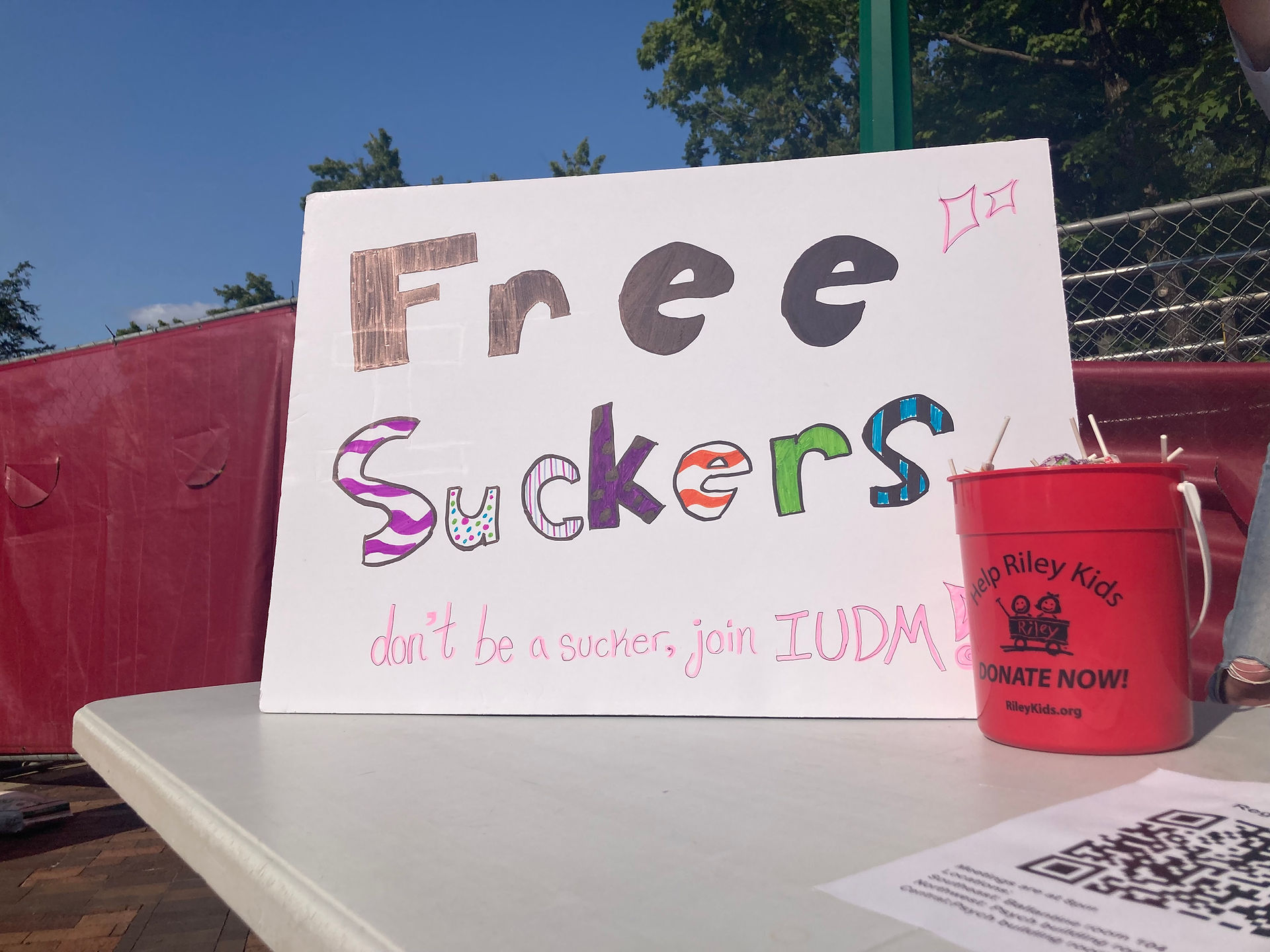 PR's 'pop up' advertising IUDM