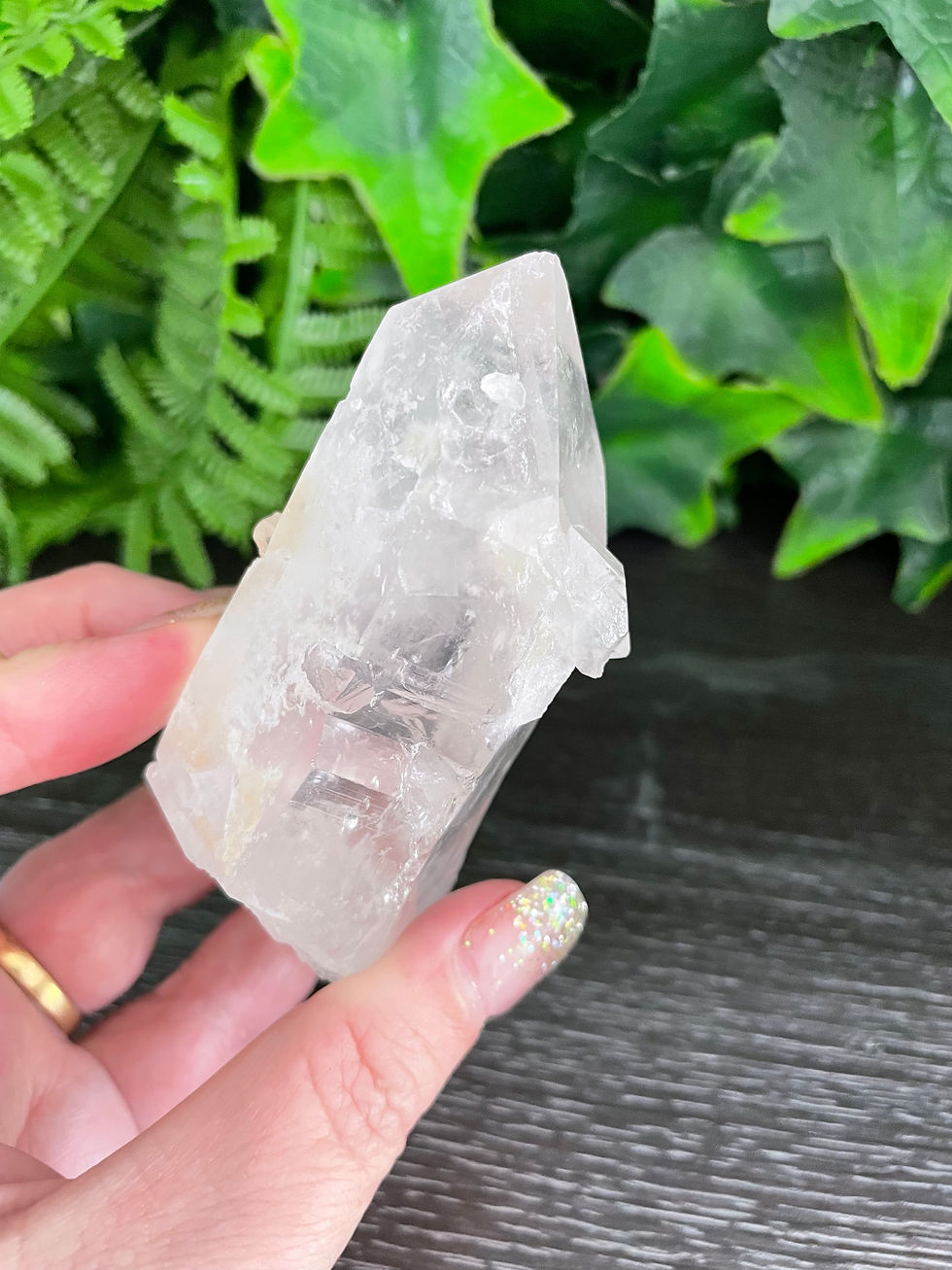 Thumbnail: Lemurian Quartz Crystal Point