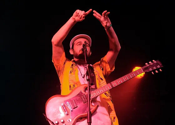 Bandablackrio André sampaio · album · 2018 · 13 songs. bandablackrio