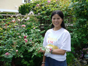 A Proud USC Mom and her Custom Tee