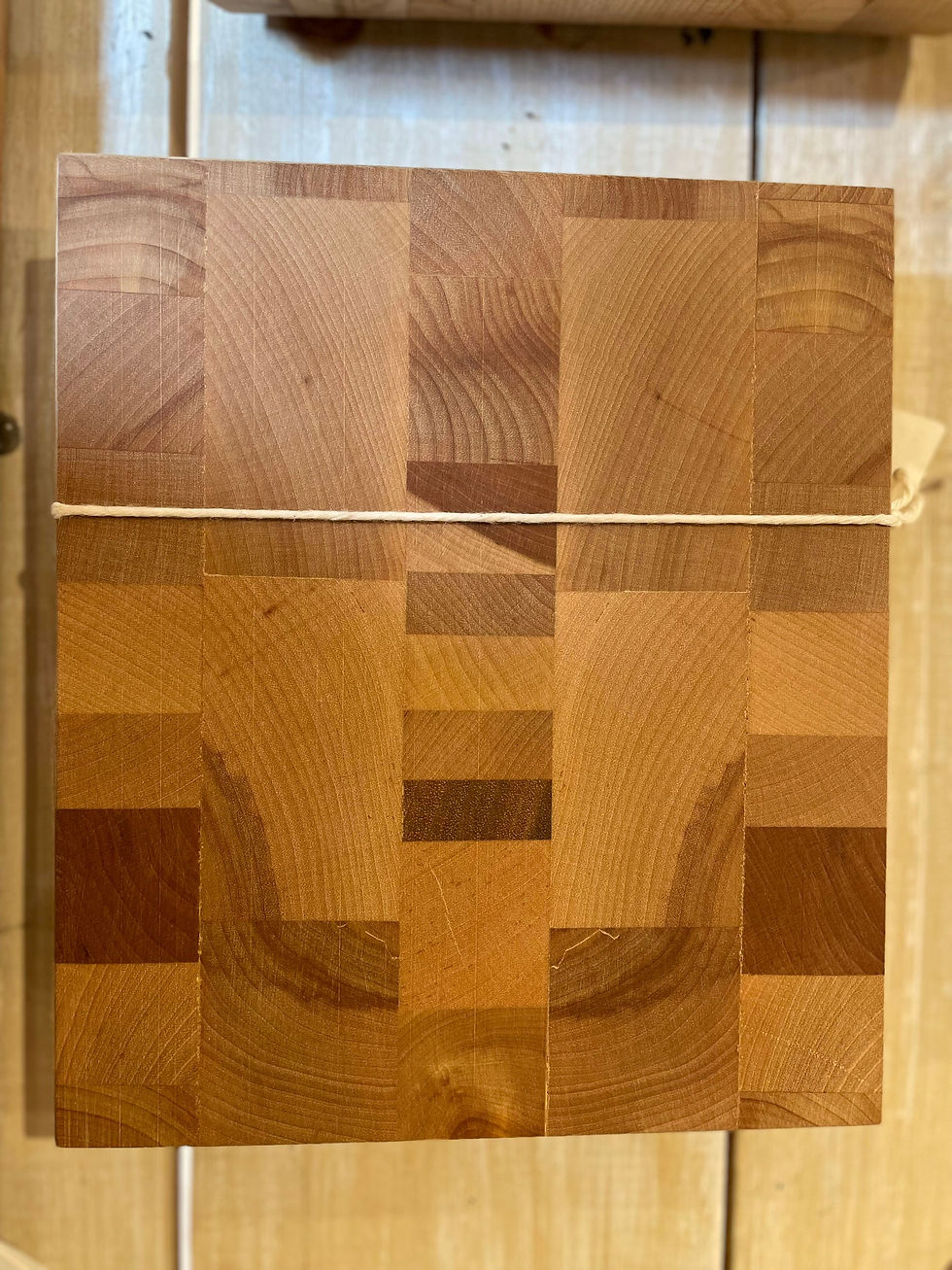 Thumbnail: Wooden bowls made by Robin