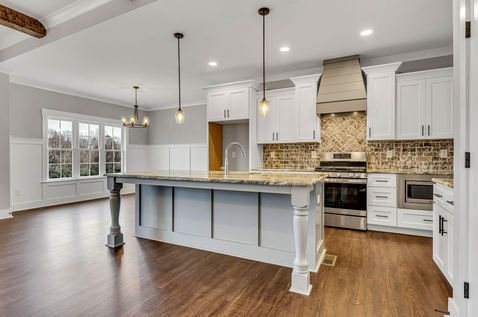 123 Cornwallis Dr-15.jpg