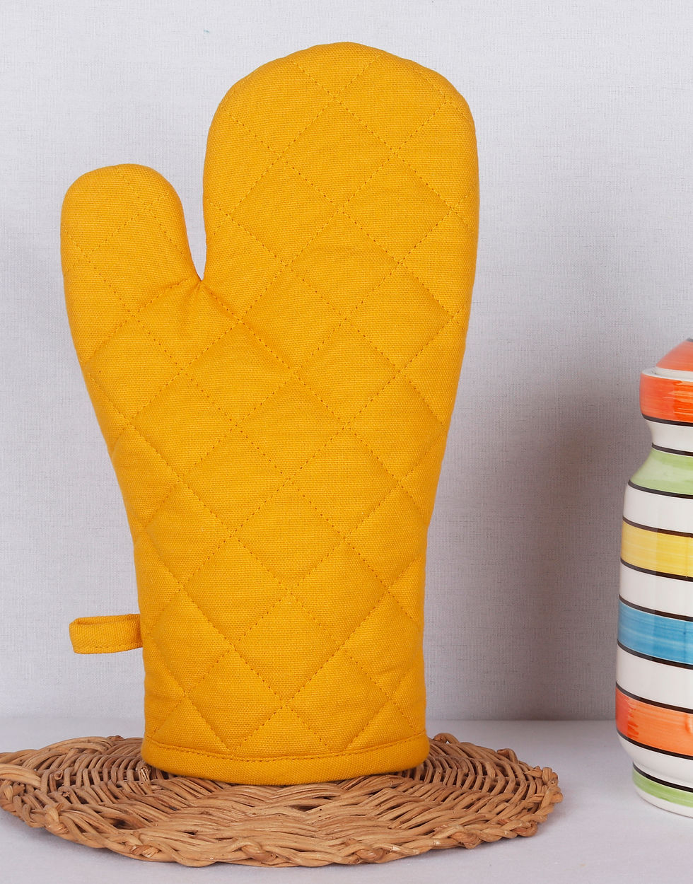 Thumbnail: Urban Circle Premium Oven Glove