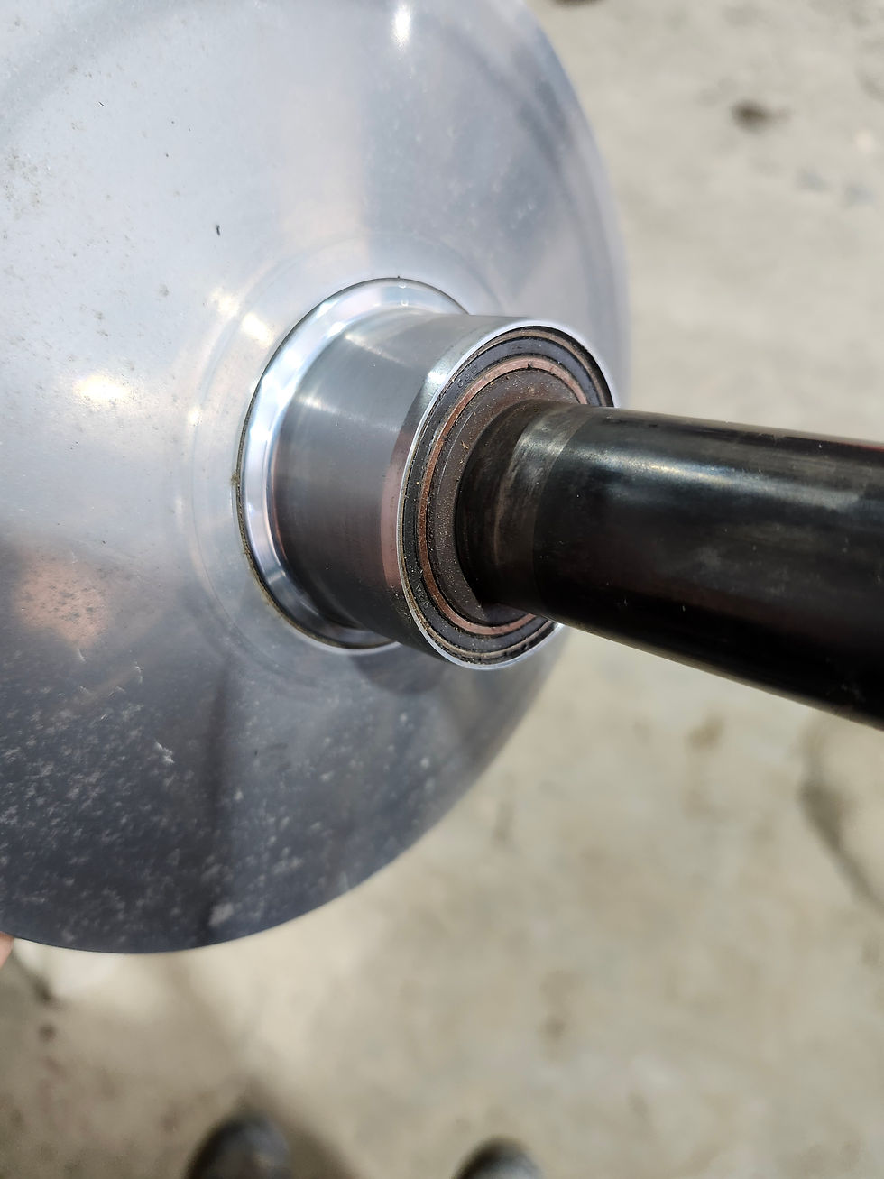 Thumbnail: bearings that allow the 1-way bearing in your Snarler Primary Clutch to spin