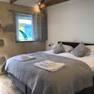 Cottage 2 Second Bedroom.jpg