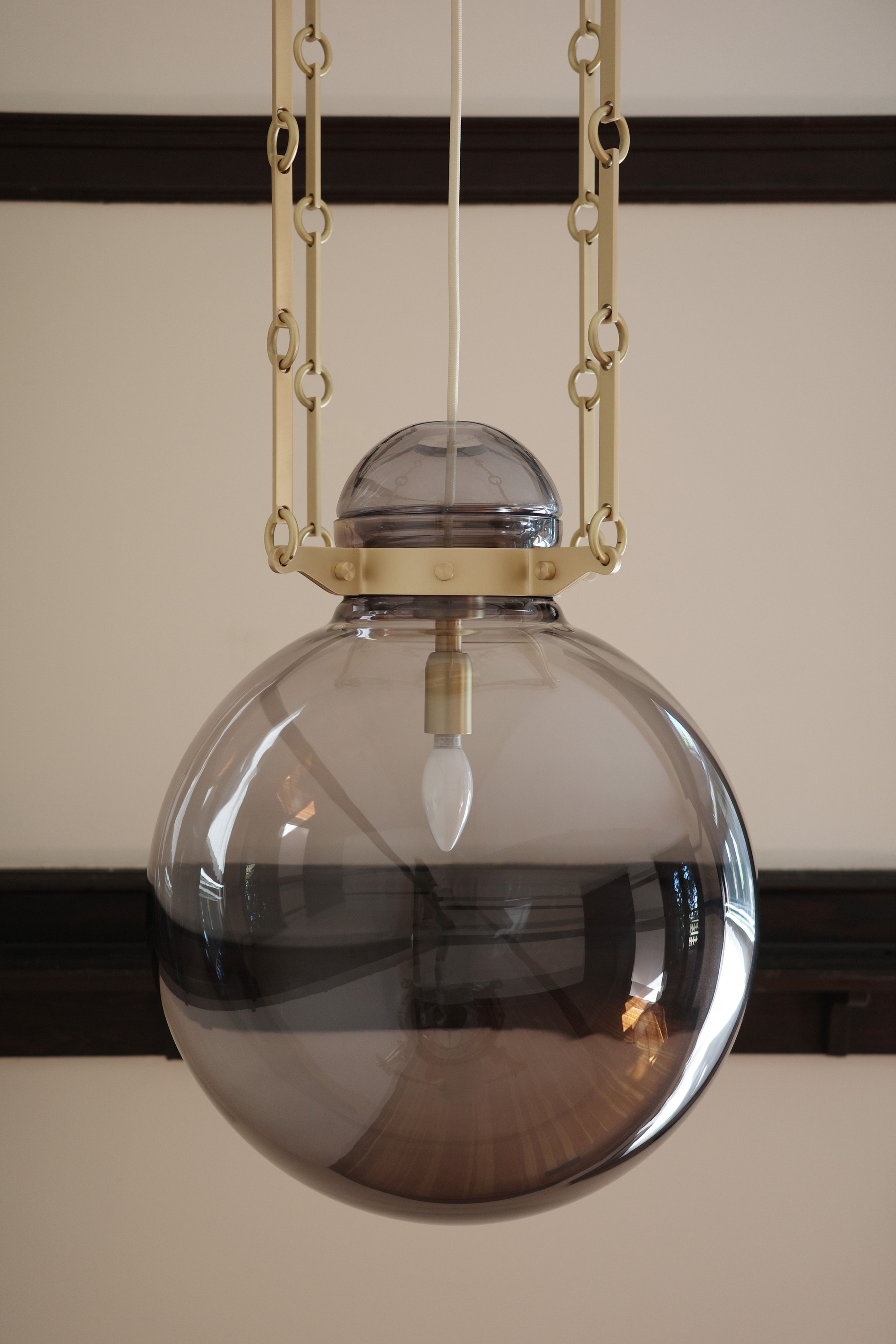 Peri Chandelier BB Fume