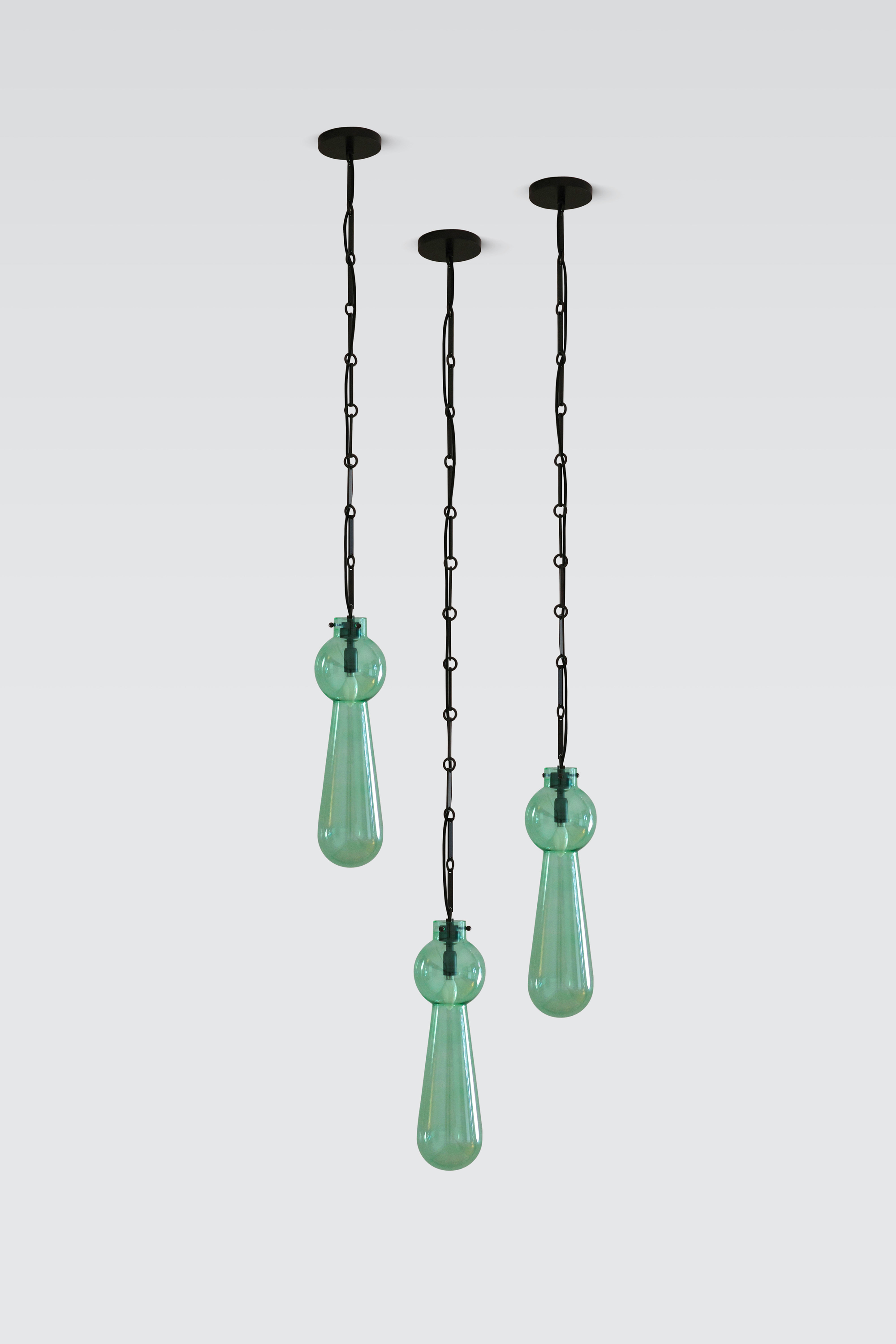 Sona Chandelier BLK Verde