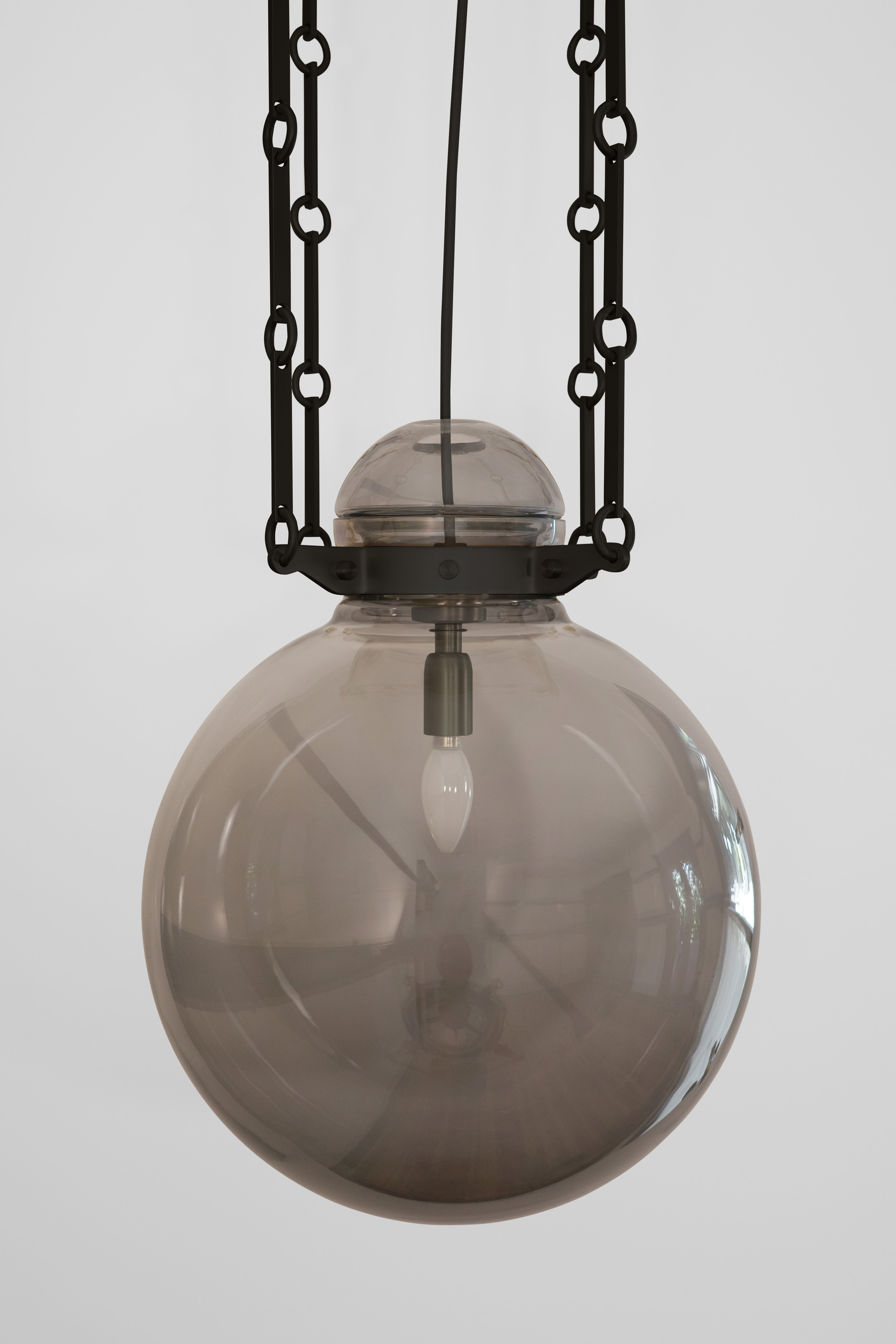 Peri Chandelier BLK Fume