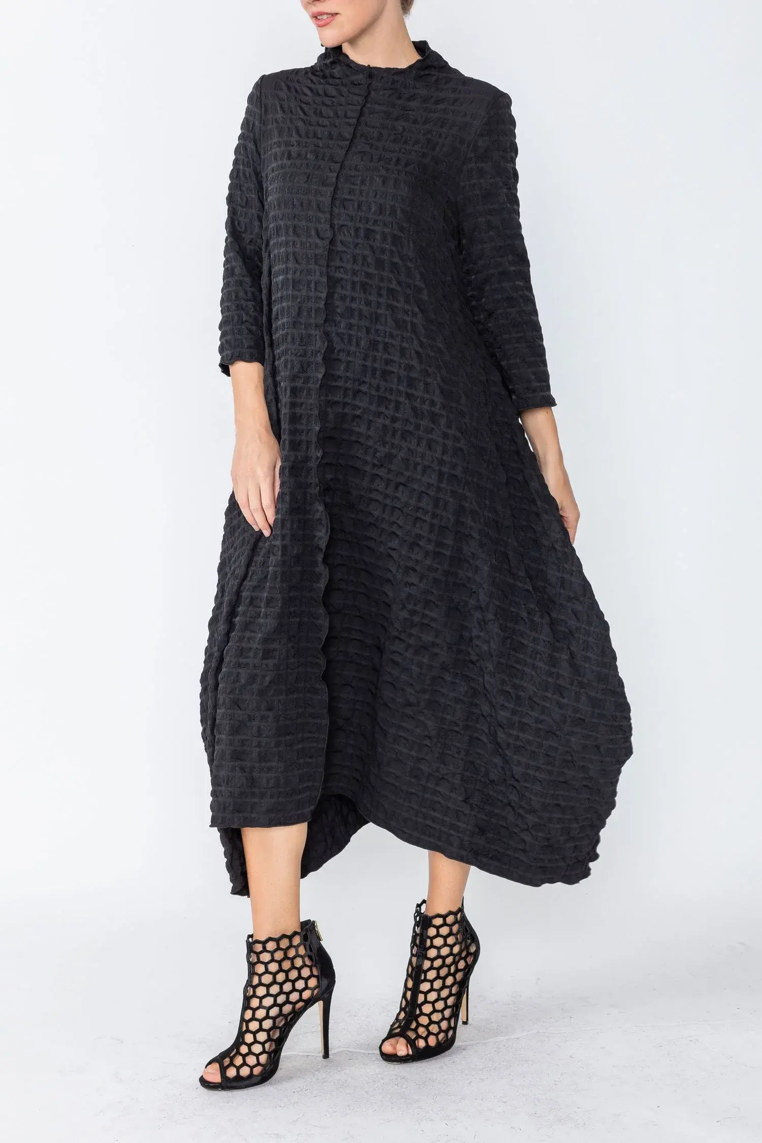 SIDE POCKETS SUPER CUTE DRESS