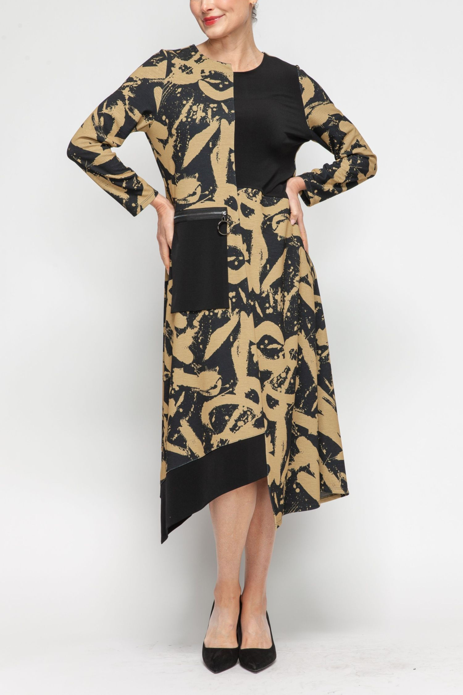 I C  COLLECTION GOLD PRINT WITH BLACK TRIM