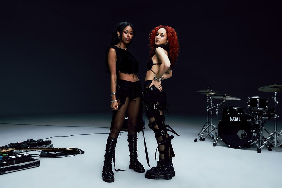 Nova Twins faz estreia como headliner na América do Sul, em show no Cine Joia