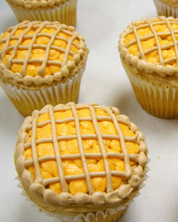 lemon pie cupcake