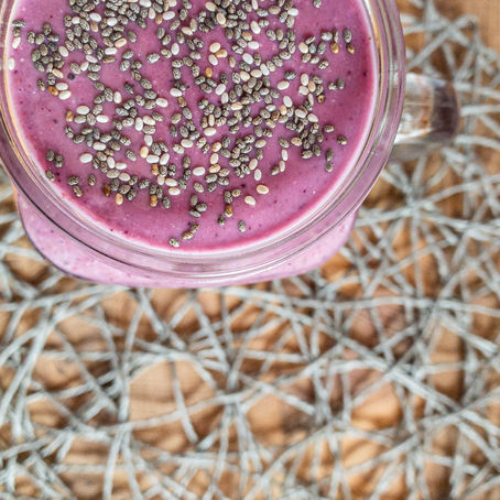 SMOOTHIE S CHIA IN LANENIMI SEMENI