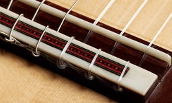 Gao-Yi-classical-guitar-2024-spruce-cypress-tie-block-HA1A7123