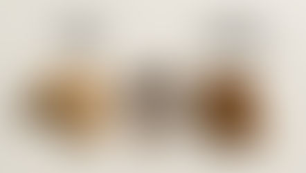 Clove pills and capsules on a light background with cloves in between. Text: "CLOVE PILLS" and "CLOVE CAPSULES." Mood is neutral.