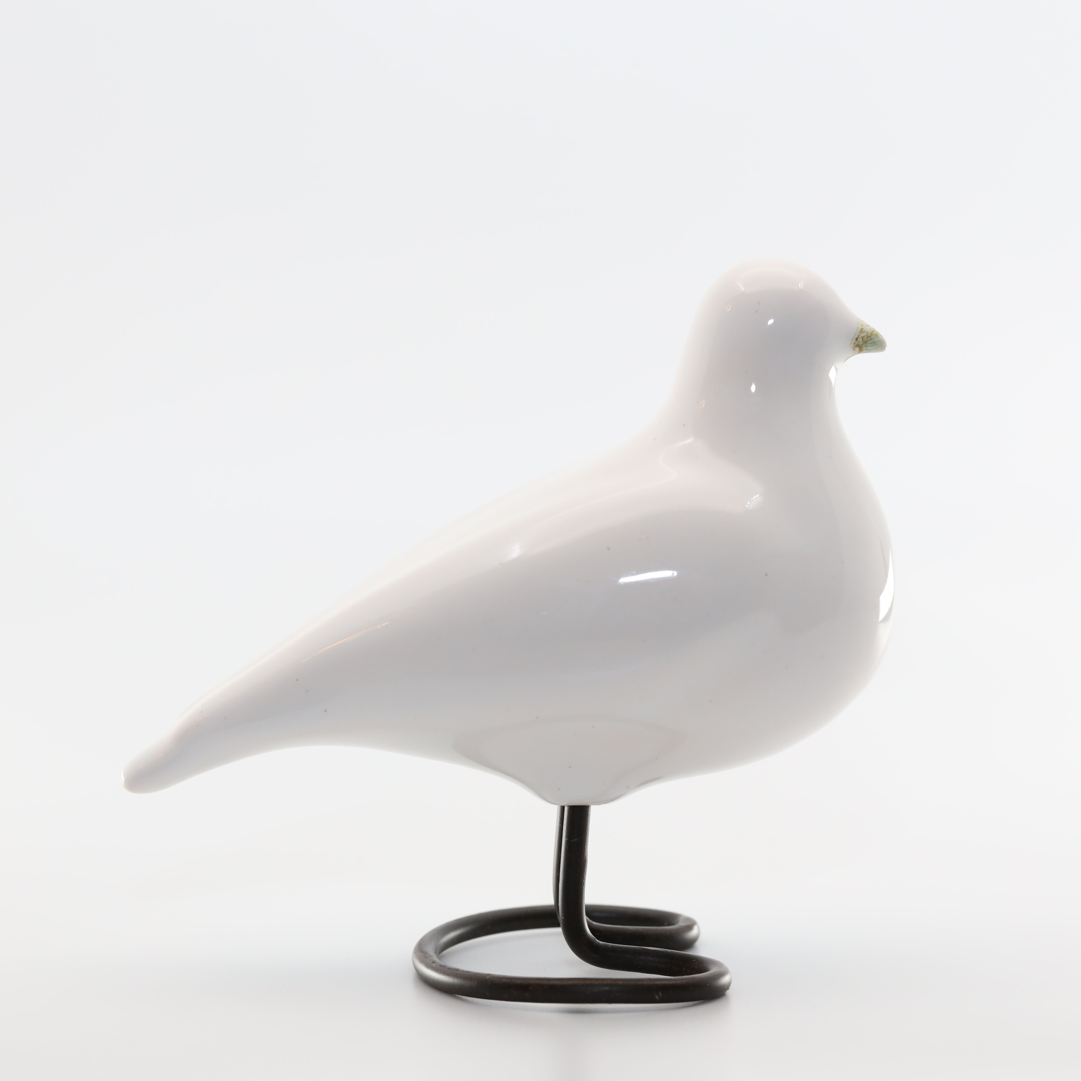 JEHN CERAMIKA Handmade White Pigeon (10cm tall)